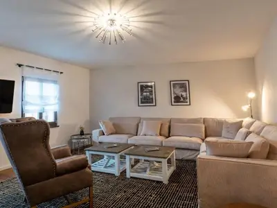 Ferienwohnung für 6 Personen (140 m²) in Weimar 10/10