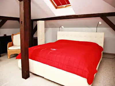 Schlafzimmer 2