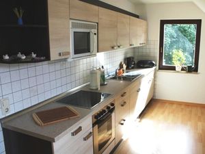 17920235-Ferienwohnung-6-Weimar-300x225-3