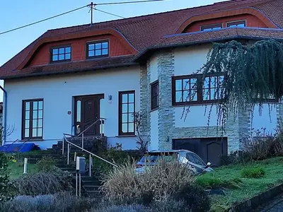Ferienwohnung für 4 Personen (90 m²) in Weiskirchen 1/10
