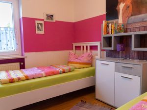 22422359-Ferienwohnung-4-Weißenstadt-300x225-1