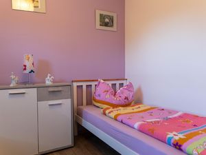 22422619-Ferienwohnung-4-Weißenstadt-300x225-3