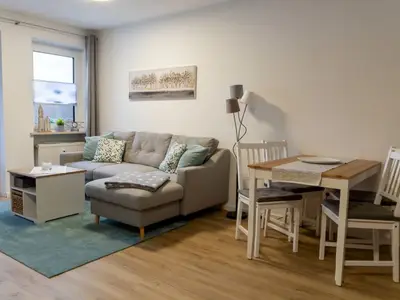 Wohnzimmer mit Essecke