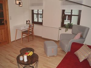 23968579-Ferienwohnung-5-Weißenstadt-300x225-5