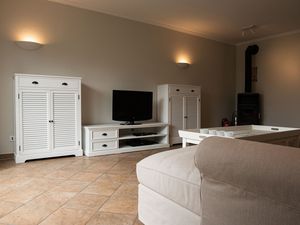 23898598-Ferienwohnung-4-Welt-300x225-3