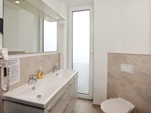 18395113-Ferienwohnung-4-Wendtorf-300x225-2