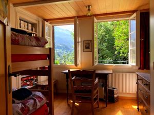 23280028-Ferienwohnung-4-Wengen-300x225-1