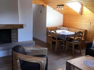 22240395-Ferienwohnung-4-Wengen-300x225-3