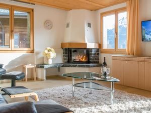 22320971-Ferienwohnung-6-Wengen-300x225-2