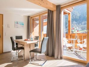 22320931-Ferienwohnung-4-Wengen-300x225-3