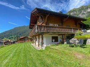 23100773-Ferienwohnung-4-Wengen-300x225-2