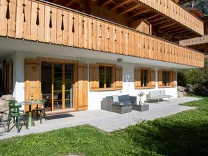 23543840-Ferienwohnung-4-Wengen-300x225-1