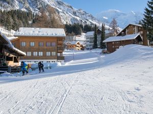 23494134-Ferienwohnung-6-Wengen-300x225-1