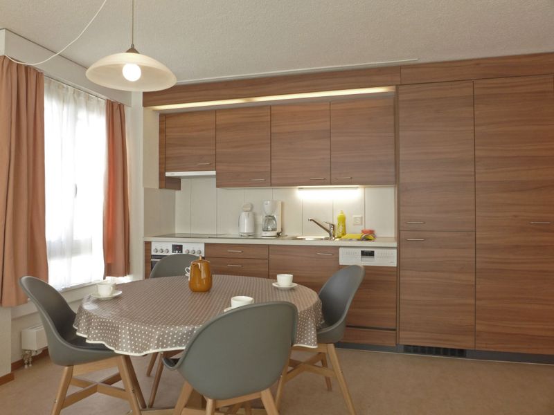 23836347-Ferienwohnung-4-Wengen-800x600-0