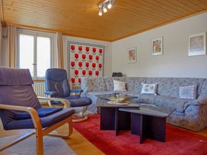 23837450-Ferienwohnung-4-Wengen-300x225-0