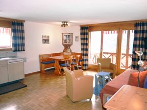 23837534-Ferienwohnung-4-Wengen-300x225-0