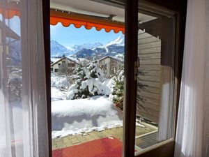 23851049-Ferienwohnung-4-Wengen-300x225-1