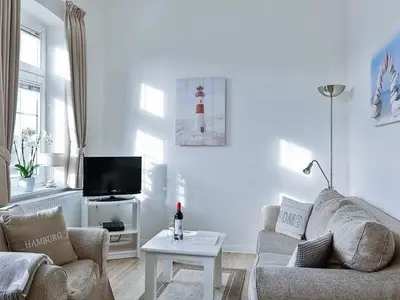 Ferienwohnung für 2 Personen (42 m²) in Wenningstedt 4/10