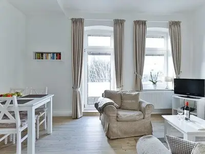 Ferienwohnung für 2 Personen (42 m²) in Wenningstedt 5/10