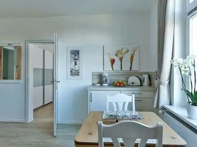 Ferienwohnung für 2 Personen (32 m²) in Wenningstedt 9/10
