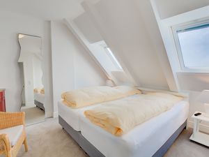 22128063-Ferienwohnung-2-Wenningstedt-300x225-5