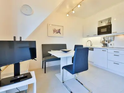 Ferienwohnung für 3 Personen (55 m²) in Wenningstedt 8/10