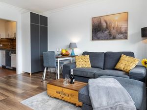 23276538-Ferienwohnung-2-Wenningstedt-300x225-4