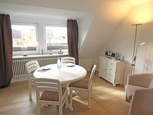 23276585-Ferienwohnung-4-Wenningstedt-300x225-2