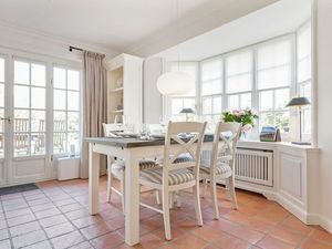 23910194-Ferienwohnung-4-Wenningstedt-300x225-5