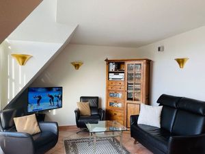 23910263-Ferienwohnung-4-Wenningstedt-300x225-1