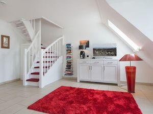 23910273-Ferienwohnung-2-Wenningstedt-300x225-5