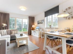 23910346-Ferienwohnung-4-Wenningstedt-300x225-1