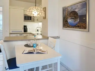 Ferienwohnung für 2 Personen (64 m²) in Wenningstedt 8/10