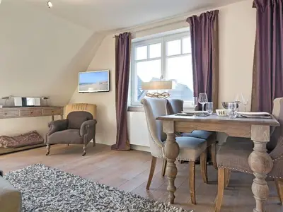 Ferienwohnung für 2 Personen (60 m²) in Wenningstedt 4/10