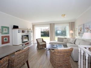 23874697-Ferienwohnung-4-Wenningstedt-300x225-5