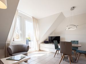 23874734-Ferienwohnung-4-Wenningstedt-300x225-1