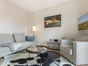 23874738-Ferienwohnung-3-Wenningstedt-300x225-0