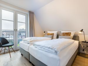 23874745-Ferienwohnung-2-Wenningstedt-300x225-3