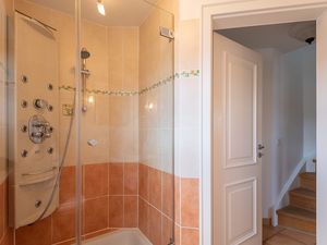 23874795-Ferienwohnung-2-Wenningstedt-300x225-5