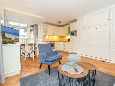 Ferienwohnung für 2 Personen (54 m²) in Wenningstedt 6/10