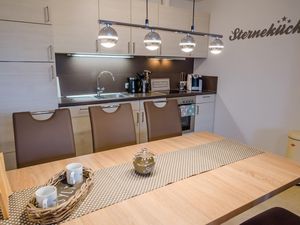 23679700-Ferienwohnung-7-Wenningstedt-300x225-3