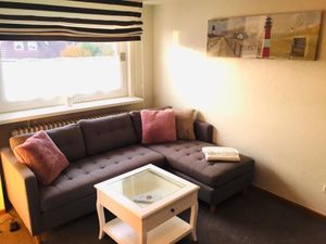 23679712-Ferienwohnung-2-Wenningstedt-300x225-4