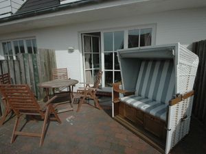 23974203-Ferienwohnung-4-Wenningstedt-300x225-3