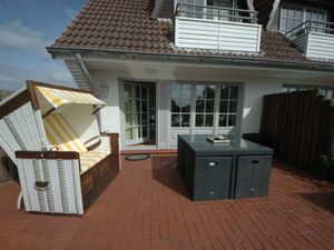 23974233-Ferienwohnung-3-Wenningstedt-300x225-5