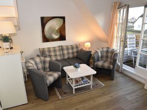 23974246-Ferienwohnung-4-Wenningstedt-300x225-1