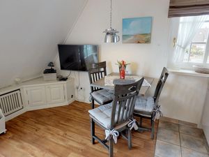 23974271-Ferienwohnung-4-Wenningstedt-300x225-4