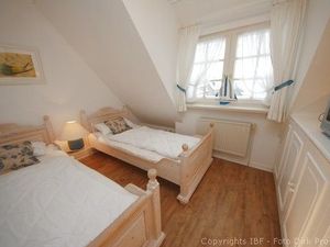 23974283-Ferienwohnung-4-Wenningstedt-300x225-3