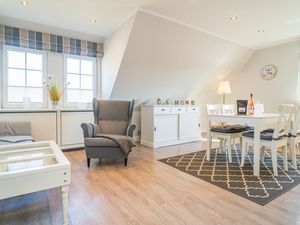 23981948-Ferienwohnung-4-Wenningstedt-300x225-4