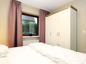 19052179-Ferienwohnung-2-Wenningstedt-300x225-3