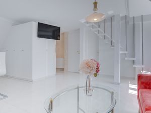 23527975-Ferienwohnung-3-Wenningstedt-300x225-2